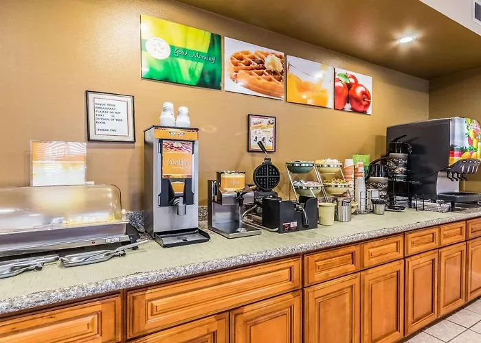 Quality Inn Fresno Near University