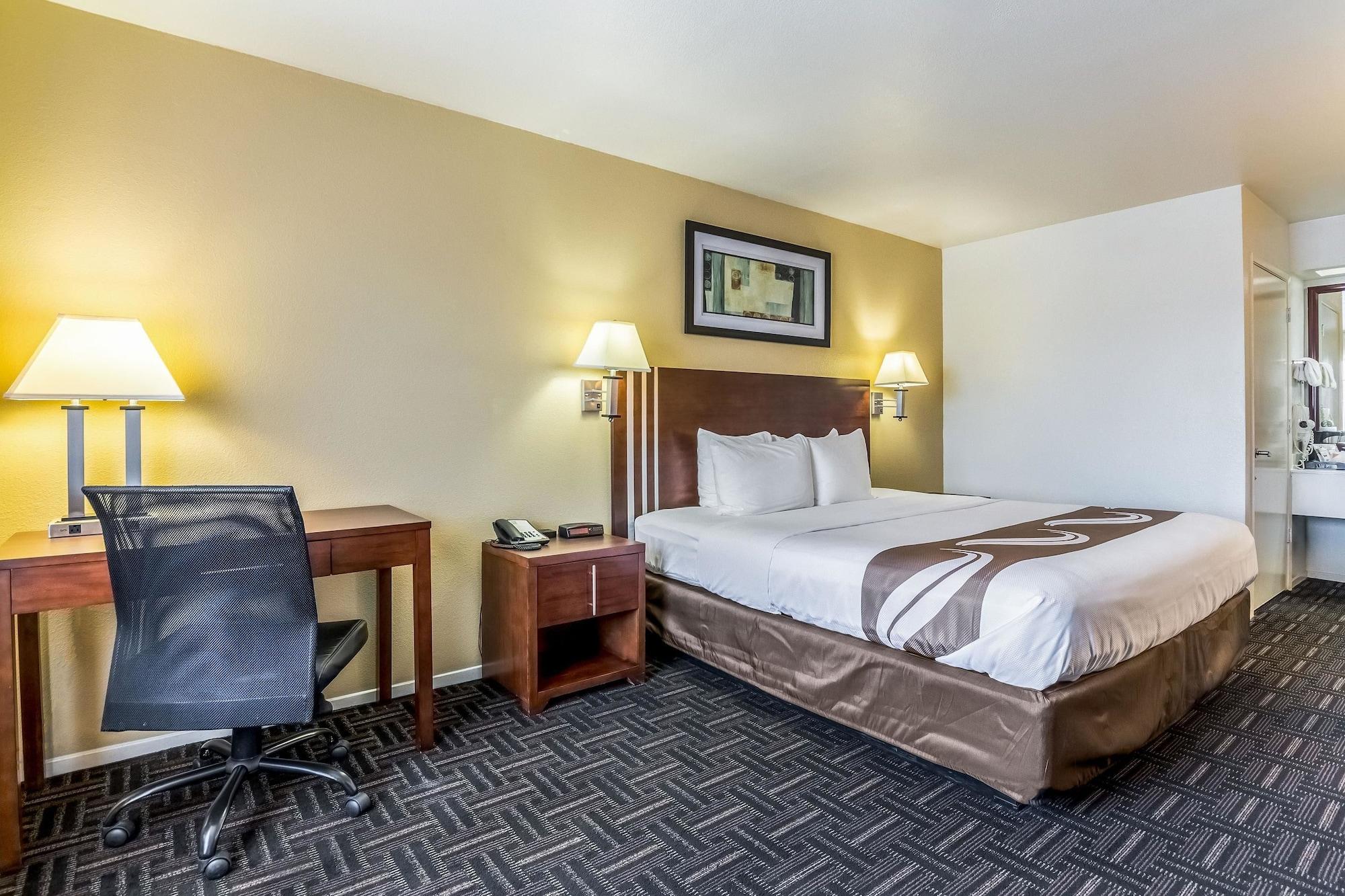 Hotel Quality Near 2*